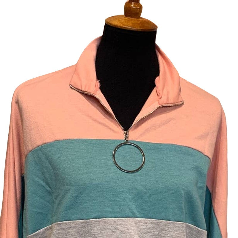 Ivoire Medium Batwing Striped Cropped Pullover Long Sleeve Polyblend Sweater