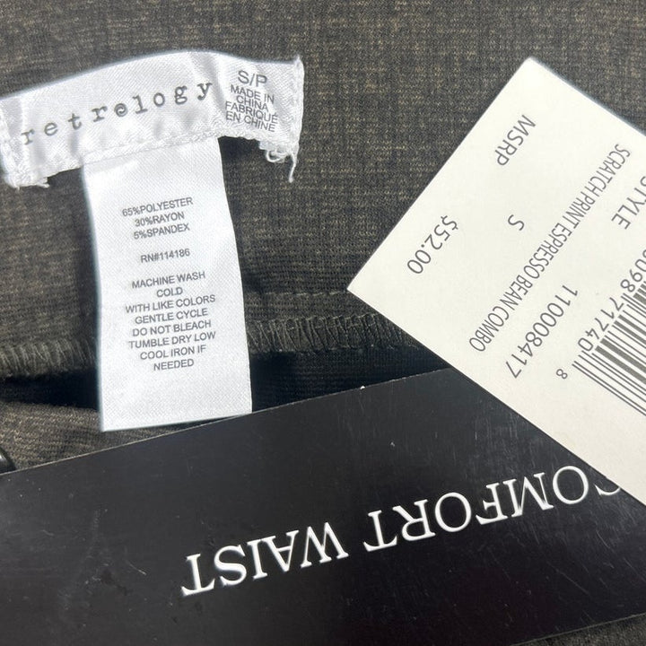 NWT New Retrology Womens Small Espresso Bean Polyester Blend Scratch Print Pants