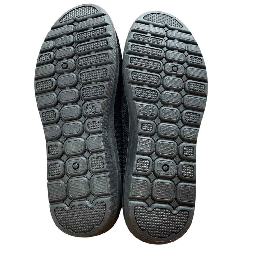 New Womens size 8 Black Fabric Mesh Slip On Casual Flats Comfort Shoes