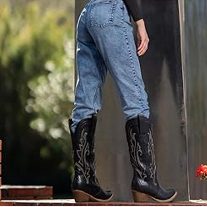 Rollda Womens Size 7 Black Faux Leather 2" Block Heel Western Cowboy Boots Shoes