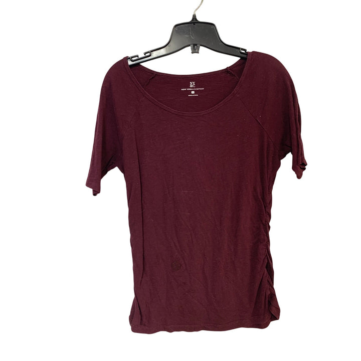 Lot of 2 Apt 9 New York &amp; CO Womens Medium Maroon Black Short Long Sleeve Tops