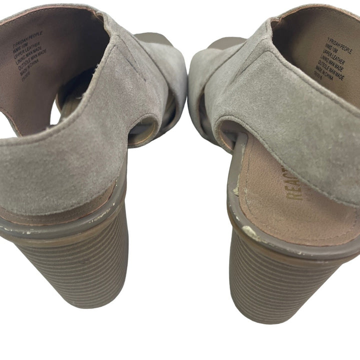 Kenneth Cole Reaction Womens Size 10M Fridah People Real Suede Leather Sandals