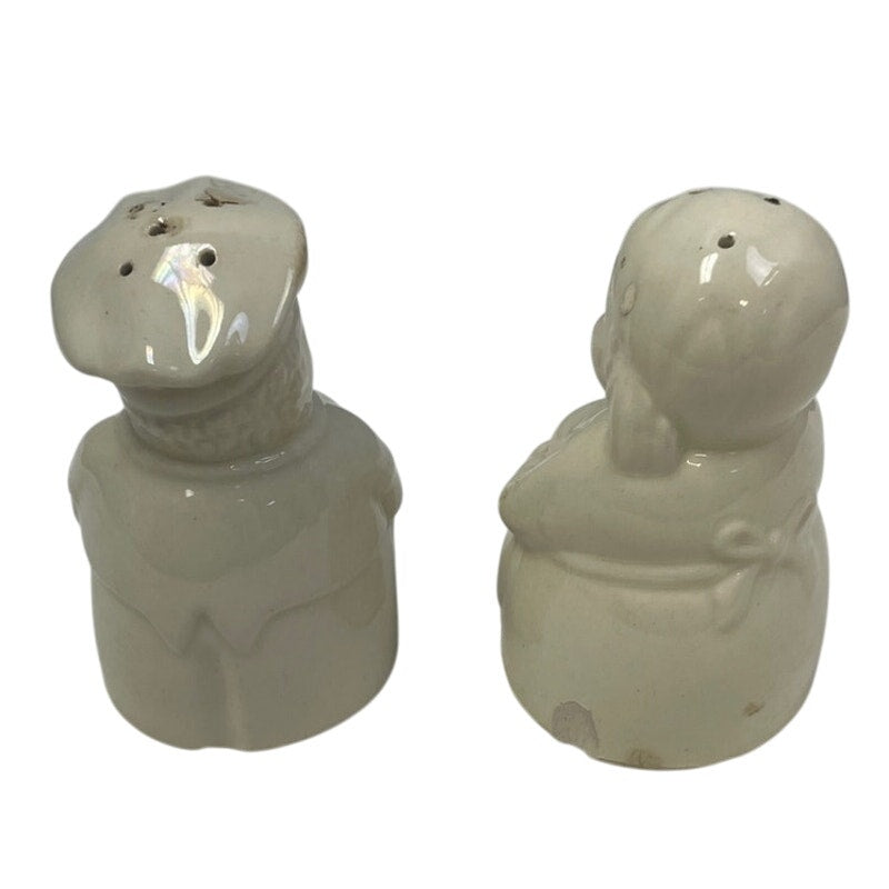 Vintage Chubby Chef Baker &amp; Wife White Ceramic Salt and Pepper Shakers Fair Cond