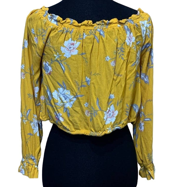 Kendall &amp; Kylie Medium Off Shoulder Cropped Long Sleeve Floral Boho Top Blouse
