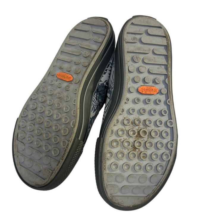 Showave Womens Size 10 Gray Fern Leaf Closed Round Toe Waterproof Garden Shoes