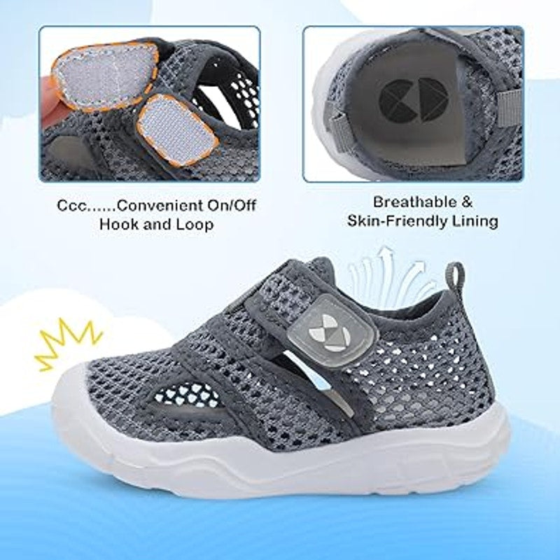 Centipede Demon Toddler Boys Size 9 Gray Water Sandal Latch &amp; Hook Close Shoes