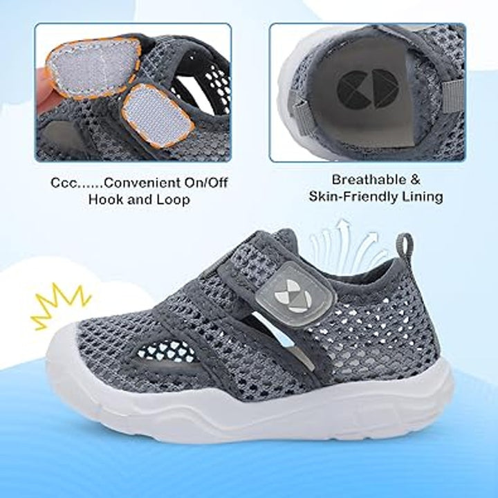 Centipede Demon Toddler Boys Size 9 Gray Water Sandal Latch &amp; Hook Close Shoes