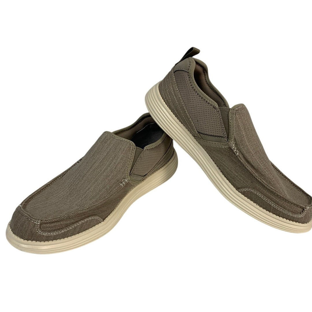 Skechers Mens Size 9 Brown Slip On Relaxed Fit Memory Foam Low Top Shoes