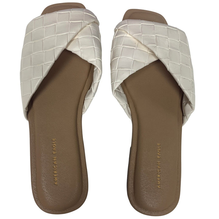 New American Eagle Womens US Size 8 Faux Leather Off-White Woven Slip On Sandals