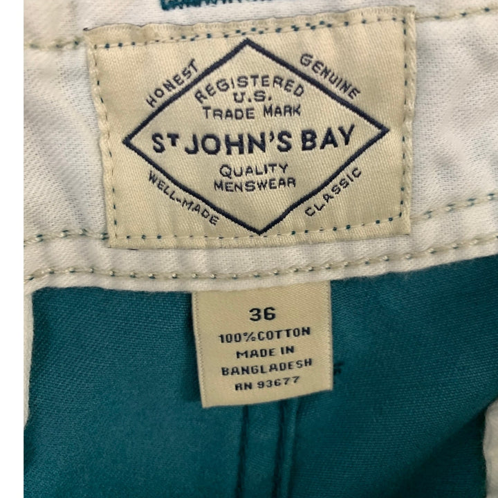 Lot of 2 St Johns Bay Mens Size 36 100% Cotton Classic Flat Front Chino Shorts