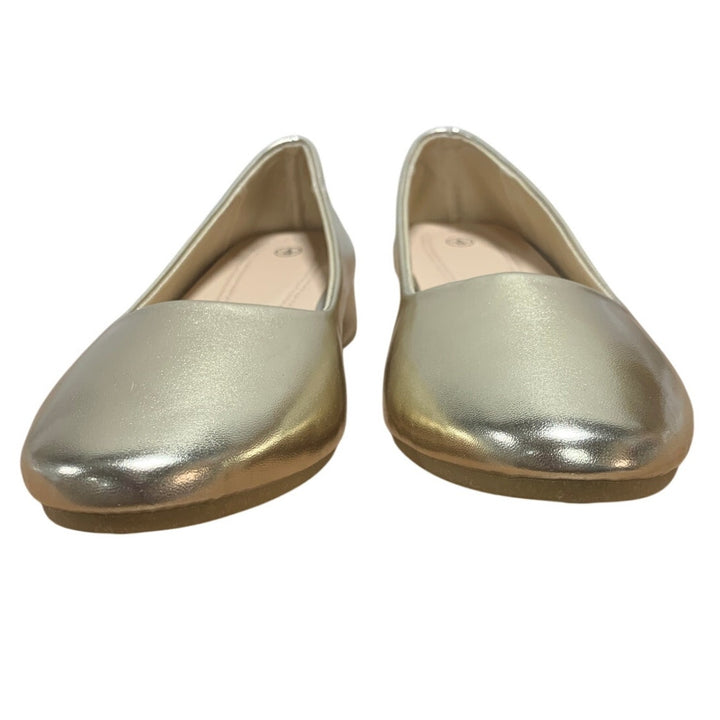 Jeekopeg Womens Size 9 Gold 1.25" Chunky Heel Round Closed Toe PU Leather Shoes