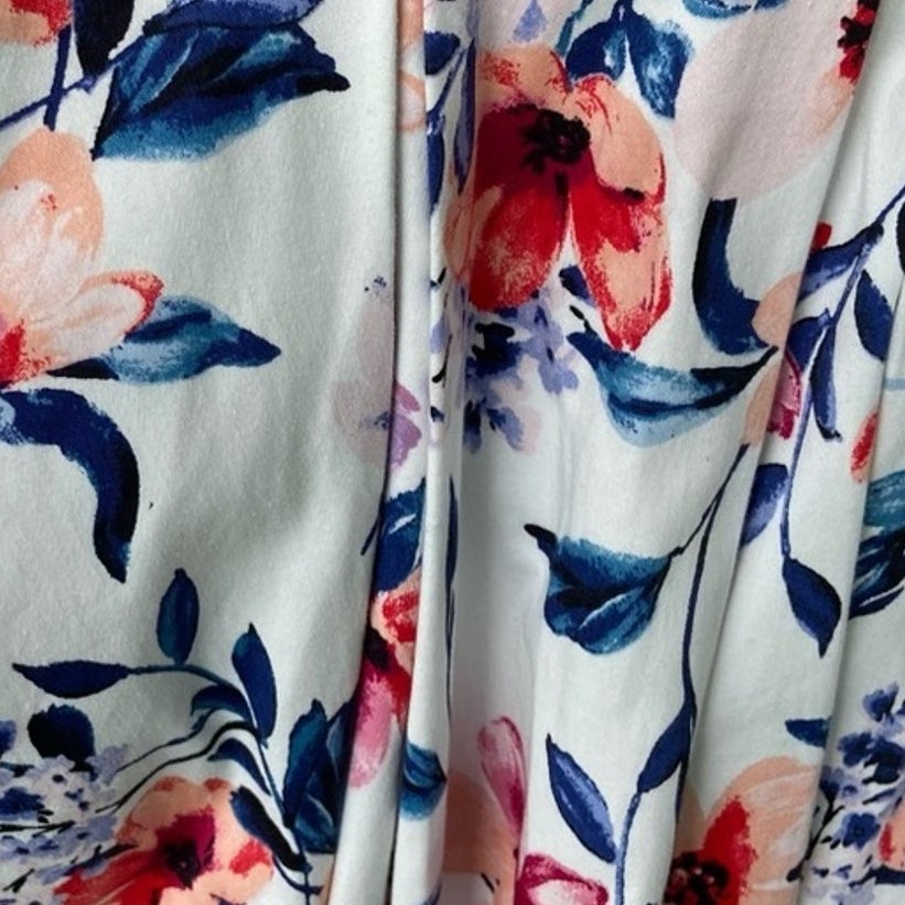 NWT Trixxi Junior Size 13 Padded V Neck Back Zip Floral Lined Fit n Flare Dress