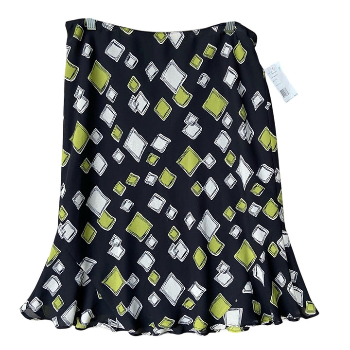 NWT New Axcess Womens Size 16 Black Square Lined Flutter Elastic Waist Skirt