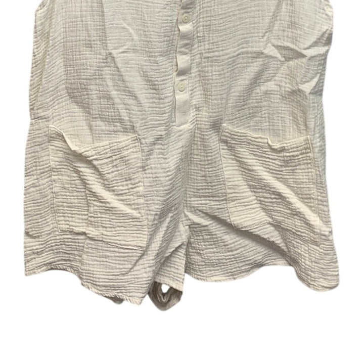 Xhilaration Womens Medium White 100% Cotton Front Button Textured Romper