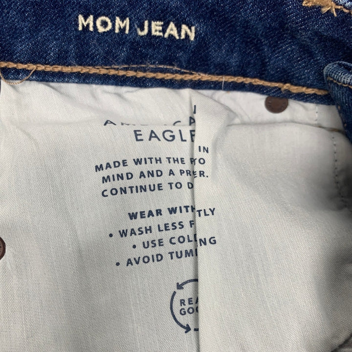 New American Eagle Womens Size 4 Long Cotton Blend Stretch Denim Blue Mom Jeans