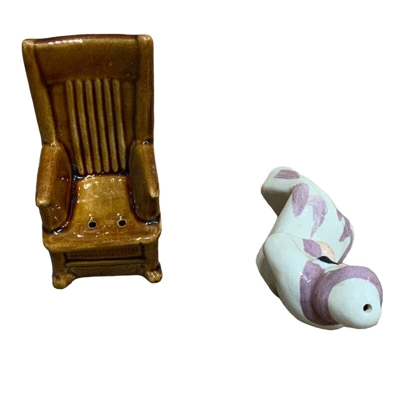 Vintage Santa Old Man w Pipe Porcelain Rocking Chair Salt Pepper Shakers