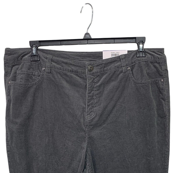 NWT New Style &amp; Co Womens Size 18 Mid Rise Curvy Skinny Stretch Corduroy Pants