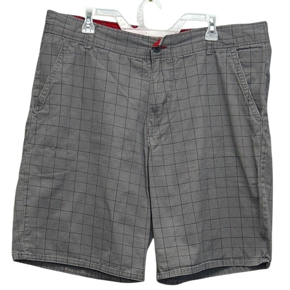 Ocean Pacific Mens Size 40 100% Cotton Long Plaid Board Golf Shorts
