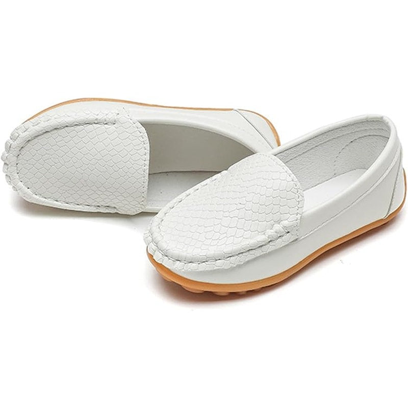 New Fudaolee Baby Boy Size 5.5 White Faux Leather Slip On Non Skid Loafer Shoes