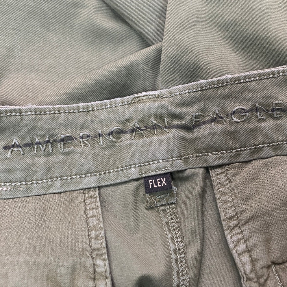 New American Eagle Mens Size 32 Olive Khaki Flex Stretch Cotton Shorts