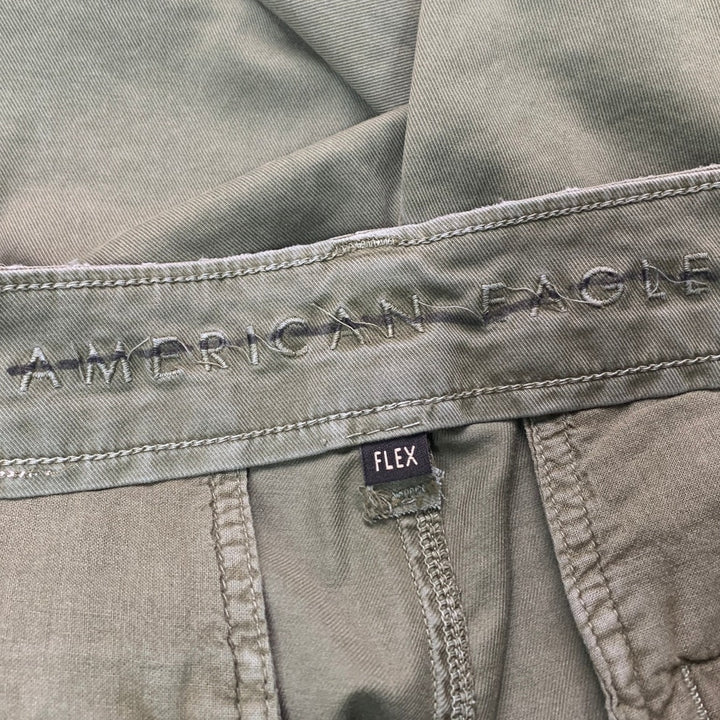 New American Eagle Mens Size 32 Olive Khaki Flex Stretch Cotton Shorts