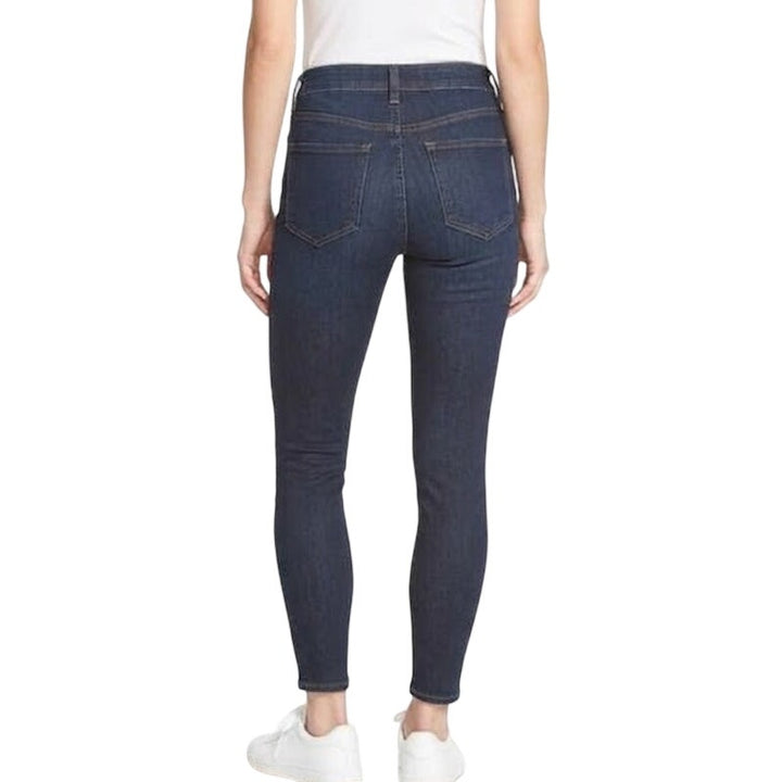 New Eddie Bauer Womens Dark Indigo Voyager High Rise Slim Fit Skinny Jeans