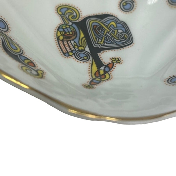 Royal Tara Fine Bone China Made in Galway Ireland Celtic Design Seashell Dish