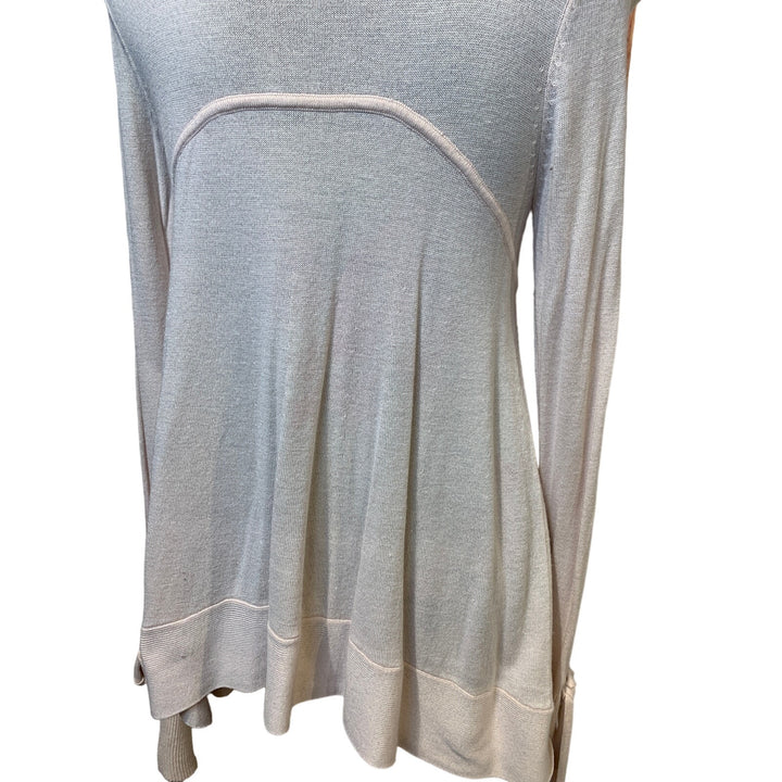 A New Day Medium Very Pale Pink Long Sleeve Open Bow Bell Sleeve Flowy Sweater