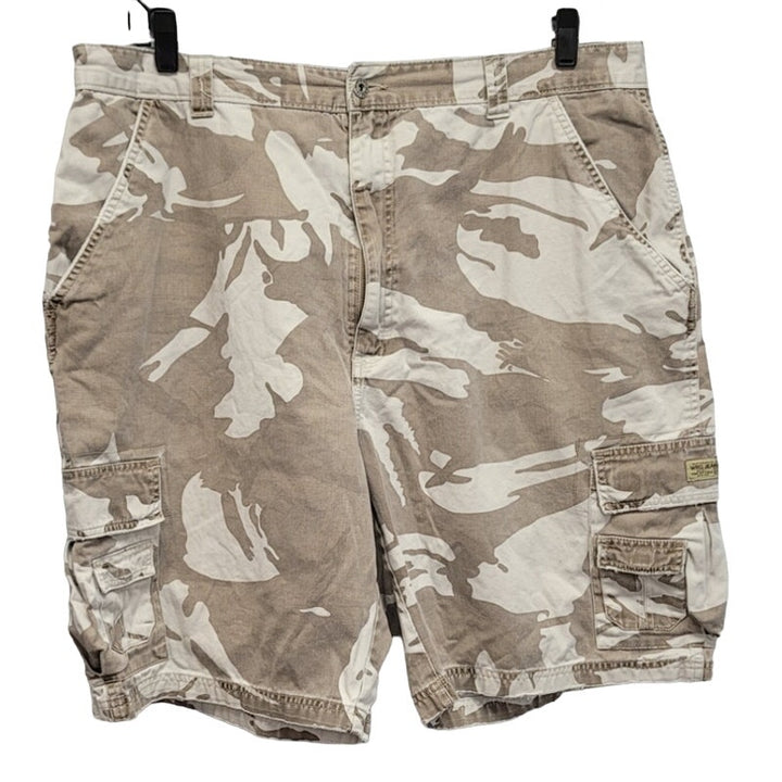 Wrangler Jeans Co Mens Size 40 100% Cotton Long Camo Camouflage Cargo Shorts
