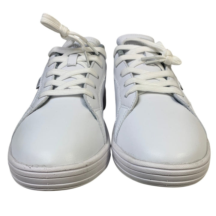 Womens Size 9 White Sneakers Lace Up Round Top Low Top Slip Resistant Work Shoes