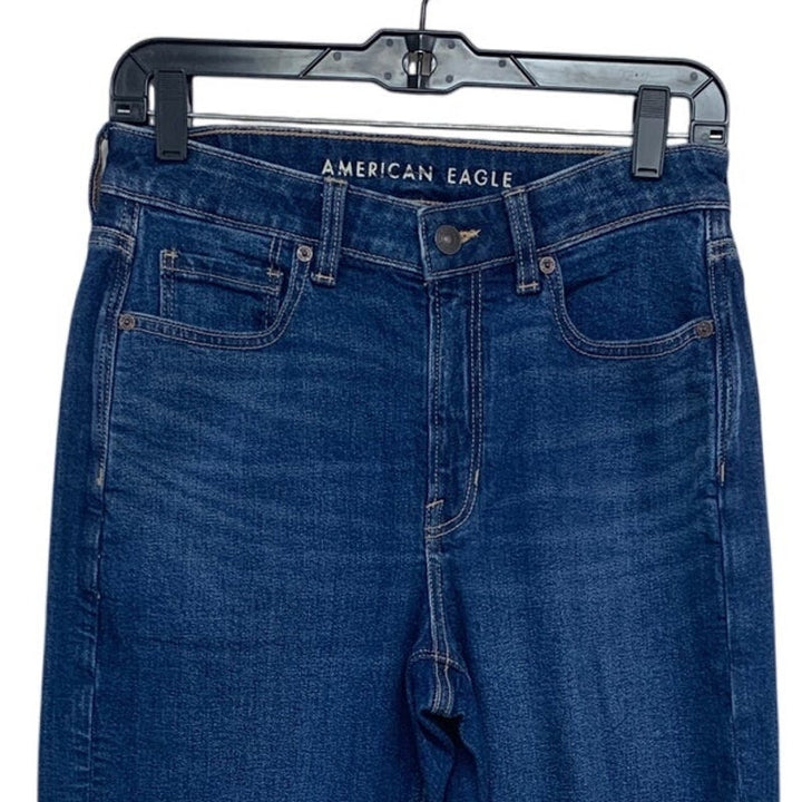 New American Eagle Size 4 Cotton Blend Stretch Mom Jeans Denim Blue Jeans