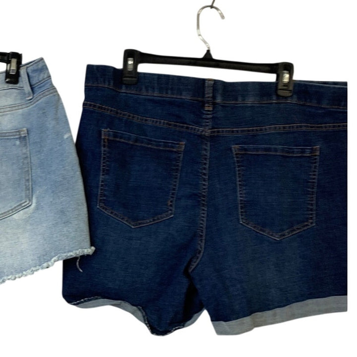 Lot of 2 Time and Tru Womens Size 18 20 Blue Distressed Denim Cutoff Jean Shorts