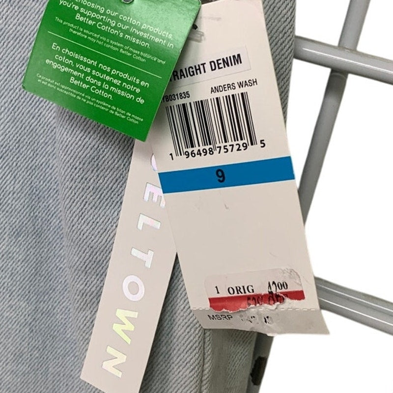 New Tinseltown Juniors Size 9 High Rise Slim Lite Wash Straight Denim Blue Jeans