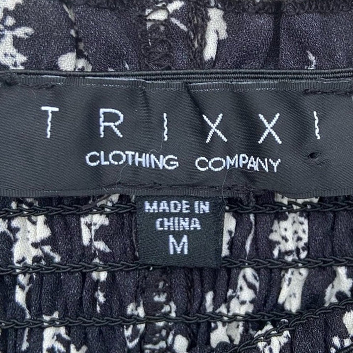 NWT New Trixxi Juniors Medium 100% Polyester Short Sleeve Smocked Bodycon Dress