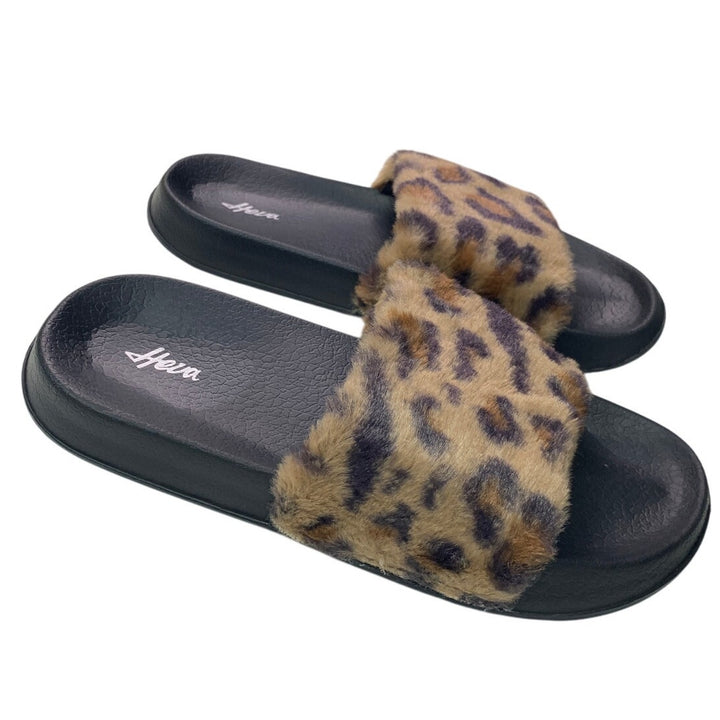 NWT New Funky Monkey Womens Size 5/6 Leopard Print Faux Fur Slides Sandals Shoes