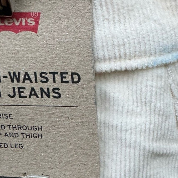 NWT New Levis Womens 30X29 Cotton Blend High Waisted Mom Jean Corduroy Pants