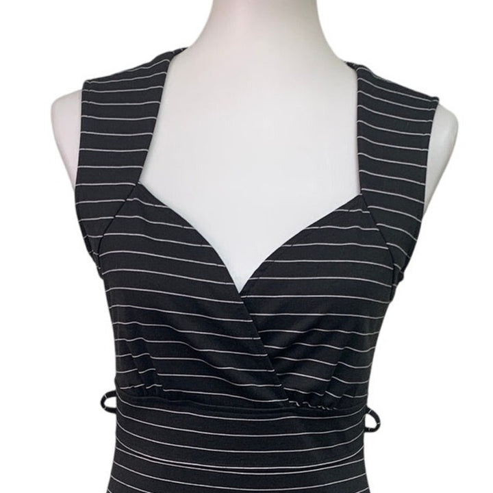 Dots Womens Medium Pin Striped Sweetheart Neckline Bodycon Dress w New Belt