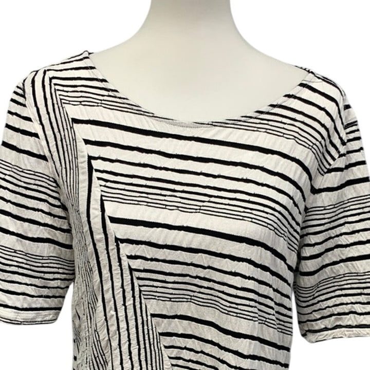 Ali Miles Womens Large Diagonal Stripe Black White Short Sleeve Flowy Top Blouse