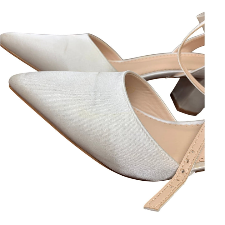 Coutgo Womens Size 8.5 White Satin 2.5" Chunky Heel Closed Toe Ankle Strap Shoes