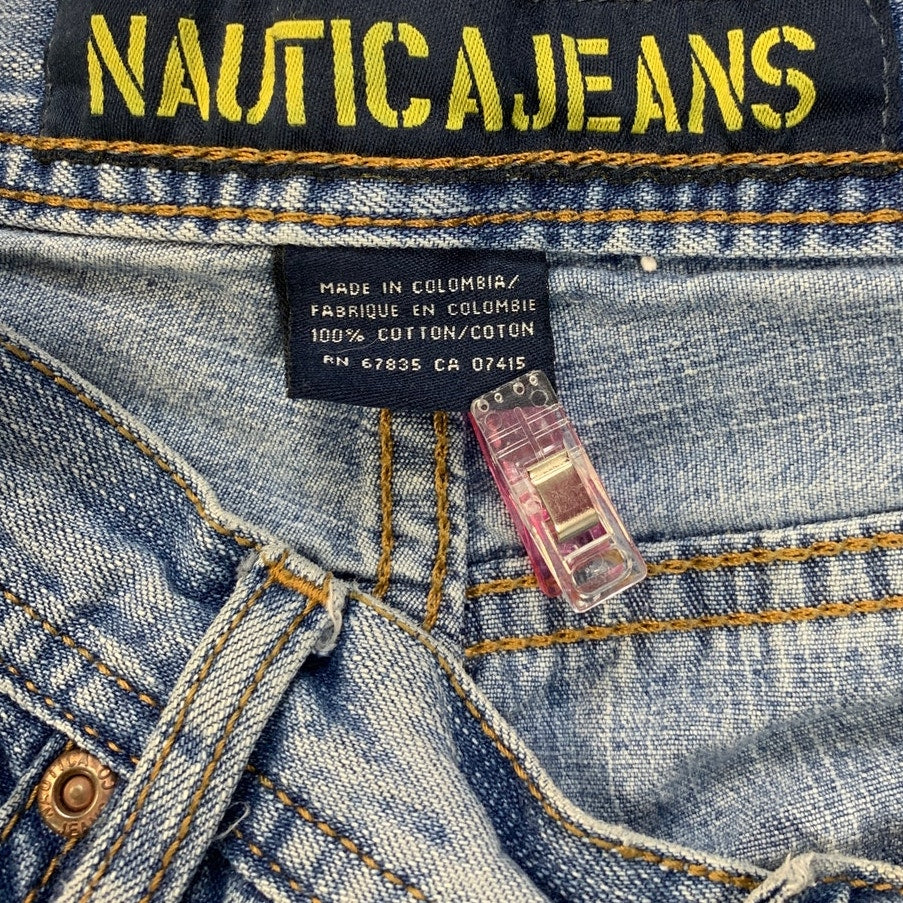 Nautica Jeans Mens 30 X 32 100% Cotton Straight Leg Light Wash Denim Blue Jeans