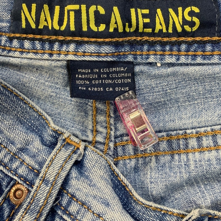 Nautica Jeans Mens 30 X 32 100% Cotton Straight Leg Light Wash Denim Blue Jeans
