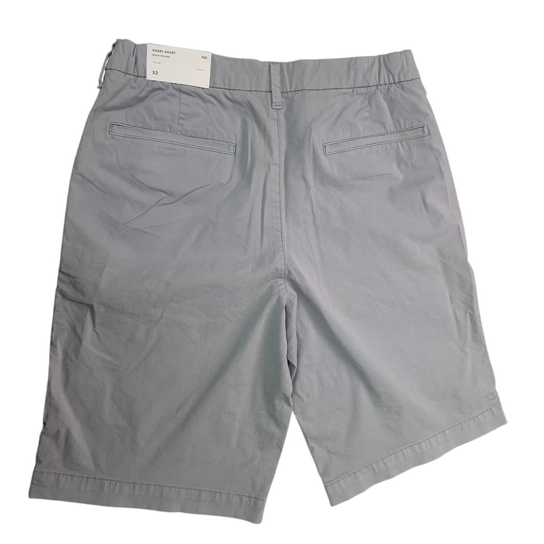 NWT New American Eagle Mens Size 32 Flex Below The Knee Light Gray Khaki Shorts