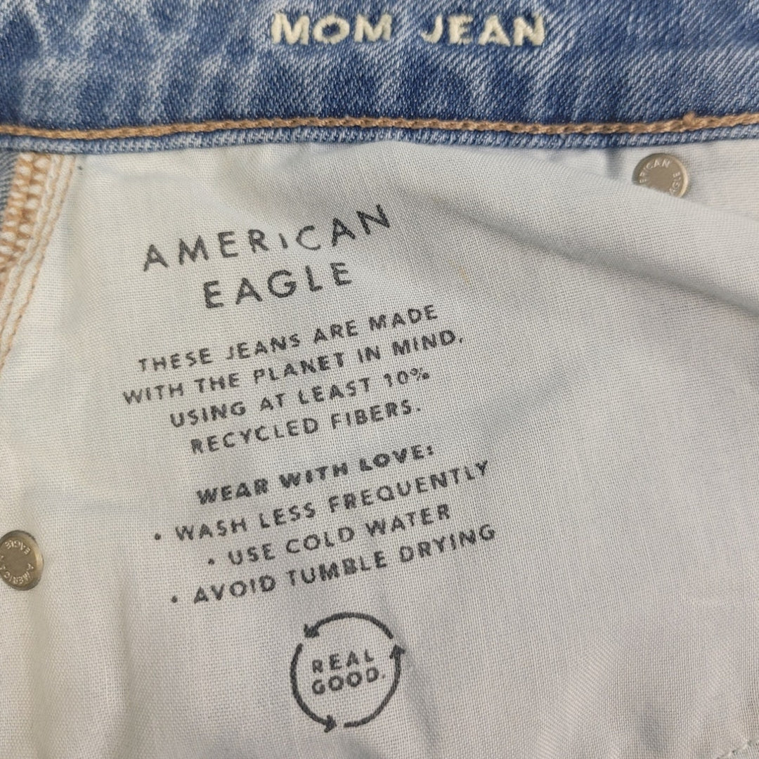 New American Eagle Size 00 Regular Factory Distressed Mom Jean Denim Blue Jeans