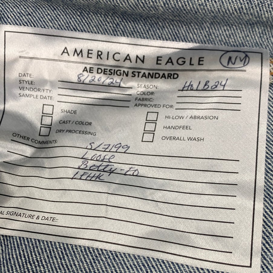 New American Eagle Womens Size 12 Easyflex Loose Distressed Denim Blue Jeans