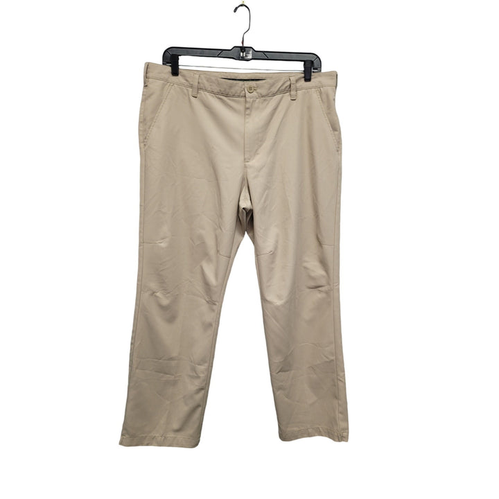 IZOD Golf Mens 40x30 100% Polyester Straight Legged Multi Pocket Golf Pants
