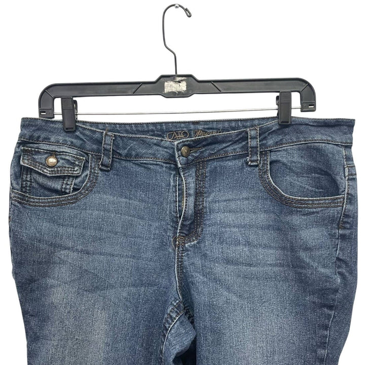 Cato Premium Womens Size 12 Stretch Cotton Straight Leg Denim Blue Jeans