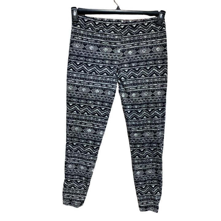 Maurices Women Large Cotton Spandex Blend Black White Aztec Lightweight Leggings