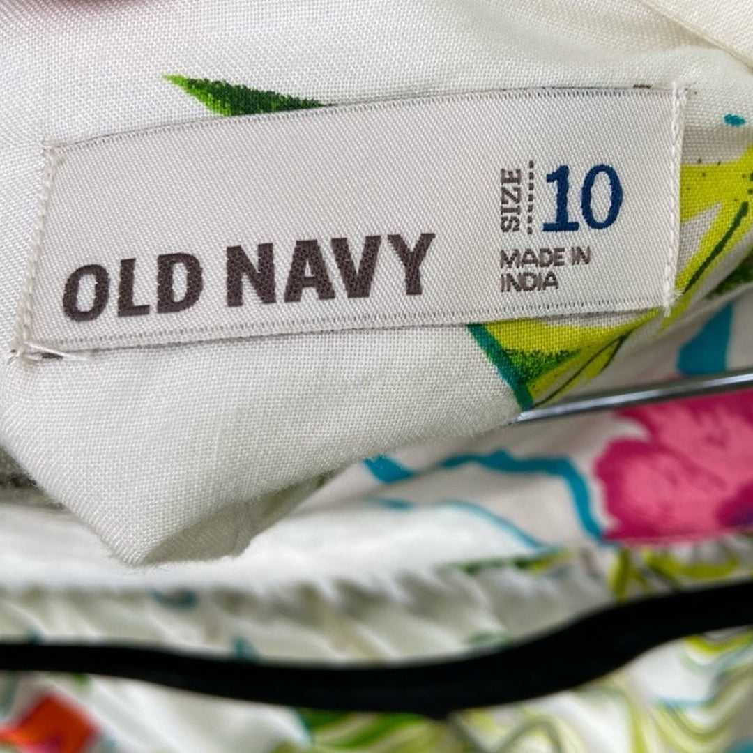 NWT New Old Navy Womens Size 10 Ivory 100% Rayon Floral Short Flowy Skirt