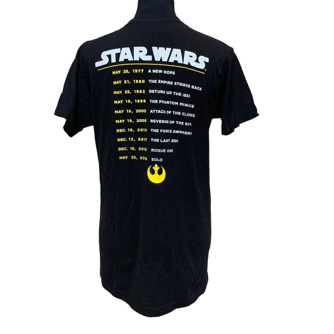 Fifth Sun Star Wars Medium Movie Year List Short Sleeve Black 100% Cotton Tee