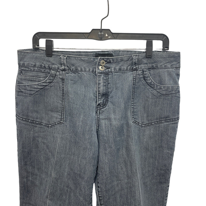 Ashley Stewart Size 18W Medium Wash Straight Leg Stretch Cotton Denim Blue Jeans